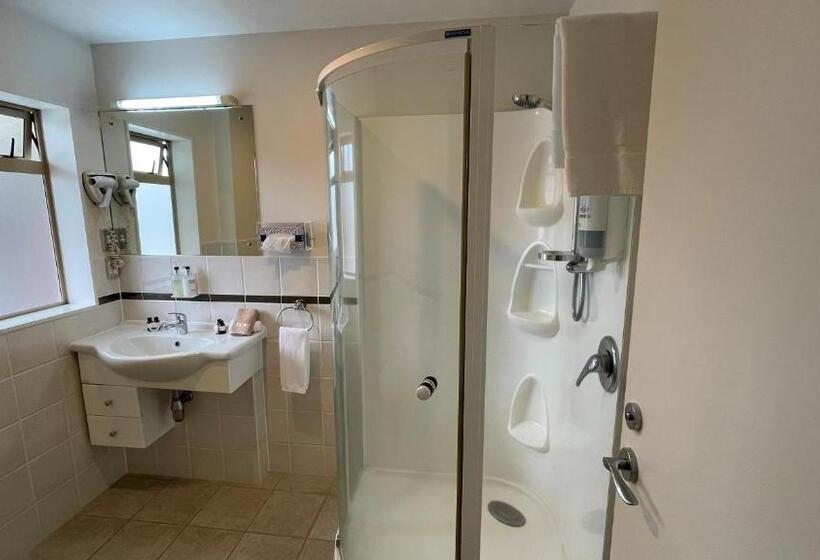 Студио Executive, Chantillys Motor Lodge