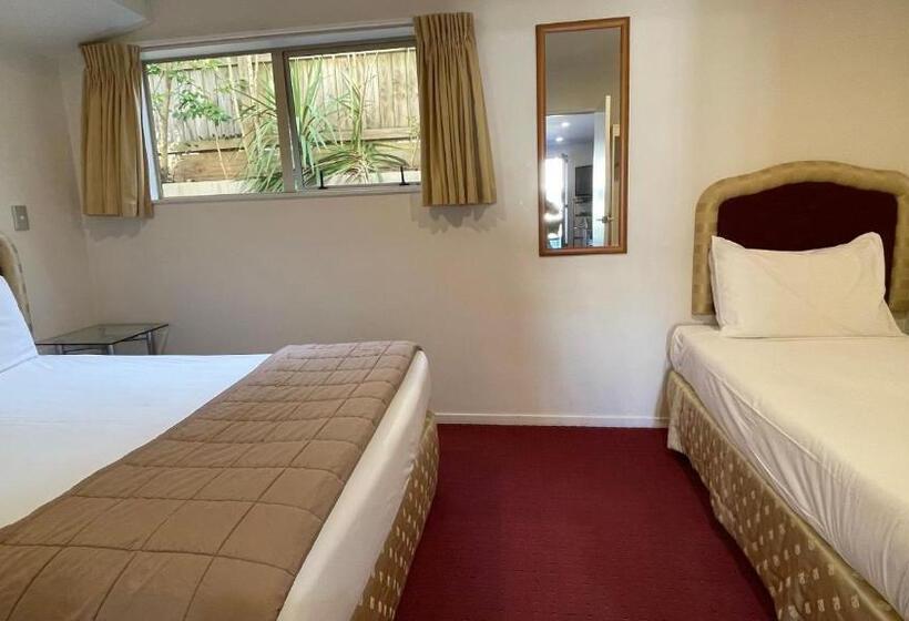 Апартаменты 1 Спальня, Chantillys Motor Lodge