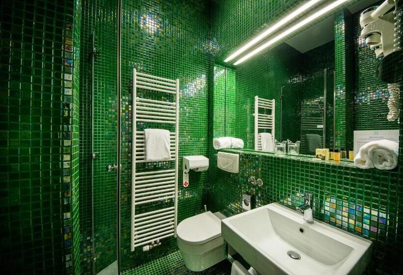 سوییت, Rimske Terme Resort Hotel Sofijin Dvor