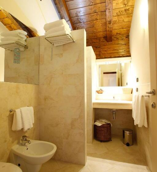 标准单人间, Albergo Della Ceramica