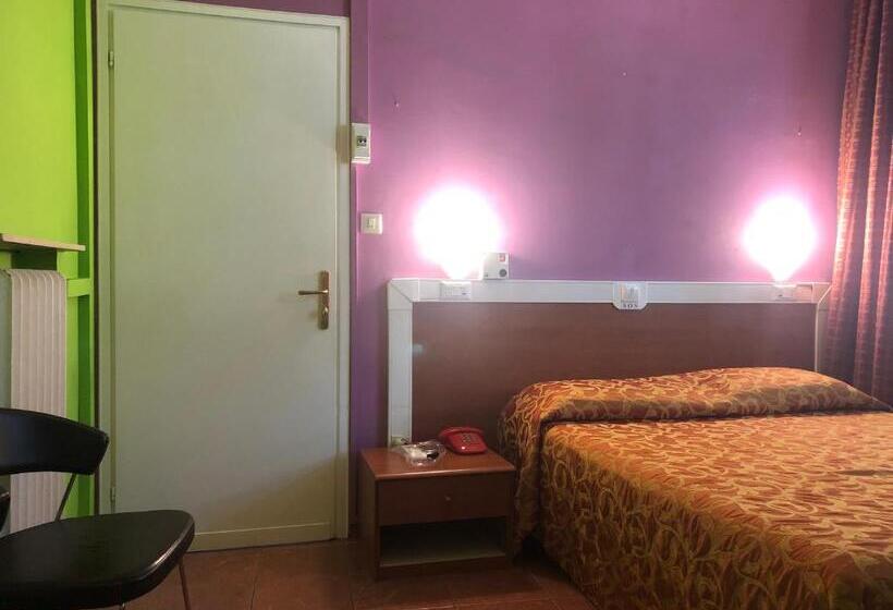 Quarto Estandar, Eden