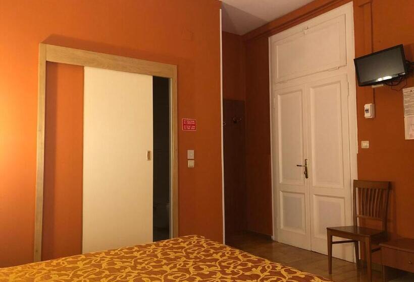 Quarto Estandar, Eden