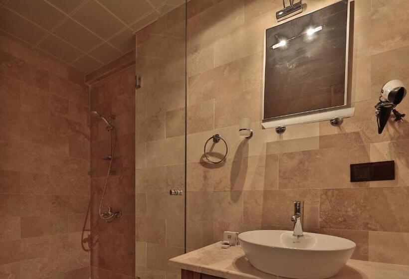 Трехместный Номер Deluxe, Guzide Cave