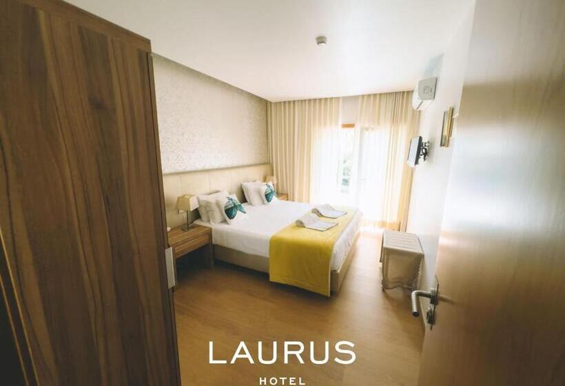 Номер Superior, Laurus