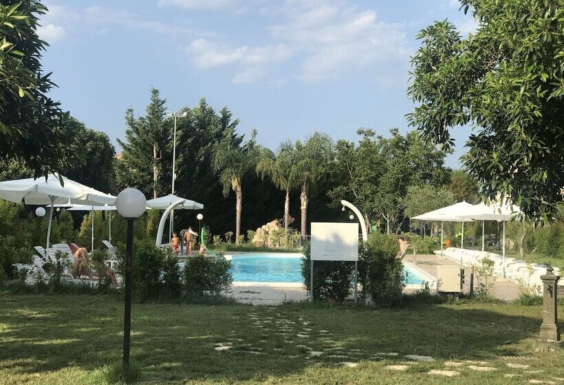 اتاق استاندارد, Resort Park Village