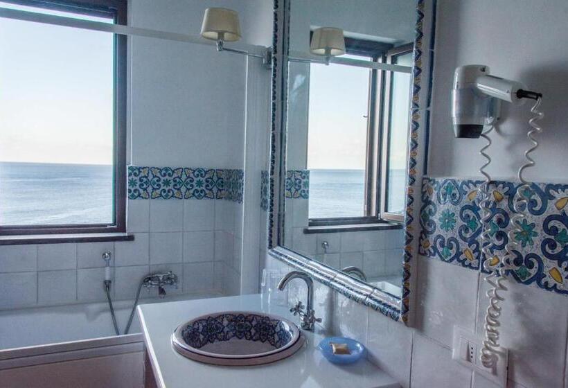 سوییت, Rocce Azzurre