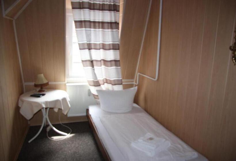 חדר סטנדרט יחיד, Zum Goldenen Stern