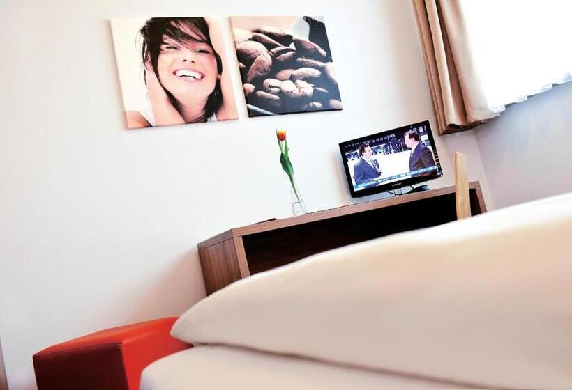 اتاق استاندارد, Orange Hotel Und Apartments