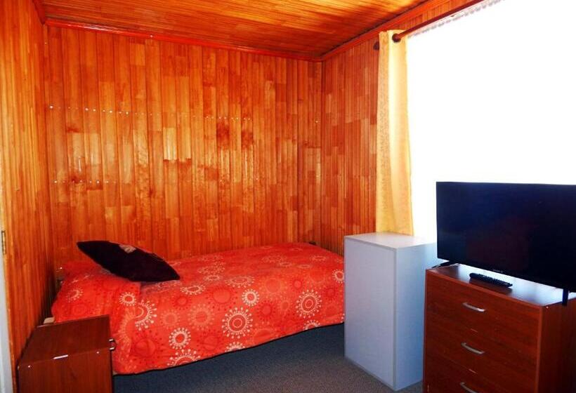 اتاق استاندارد یک نفره, Hostal Plaza Maule Express