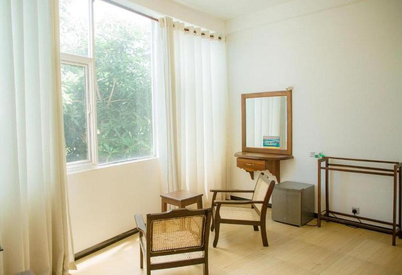 اتاق لوکس, White House Hotel Mirissa