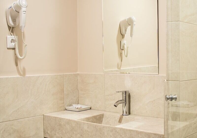 Quarto Superior, Guru