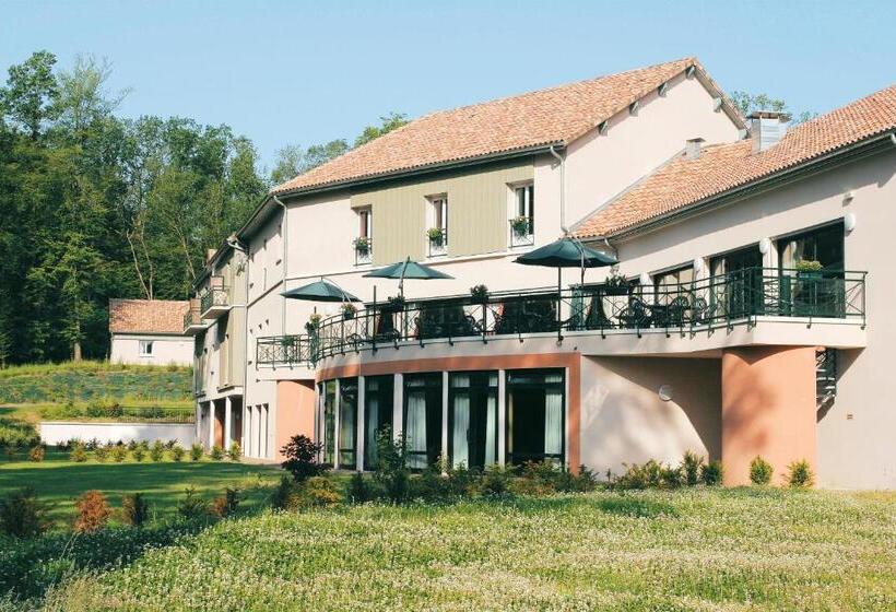Номер Стандарт, Logis Hôtel   Restaurant Le Tulipier