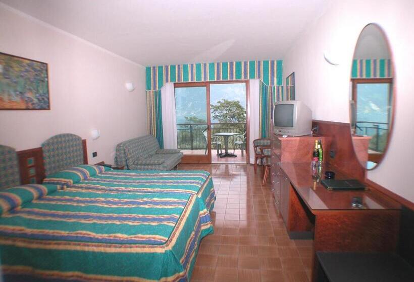 اتاق سوپریور, Ilma Lake Garda Resort