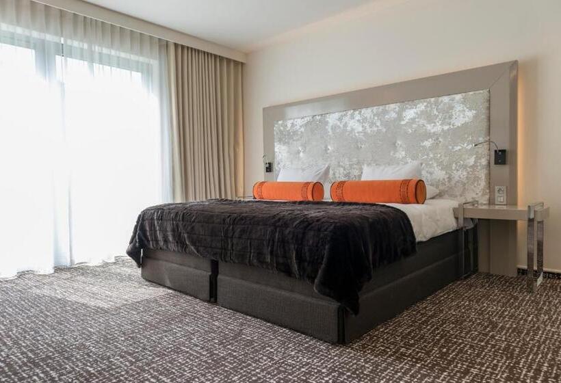 Номер Комфорт, Le Chateau Des Thermes