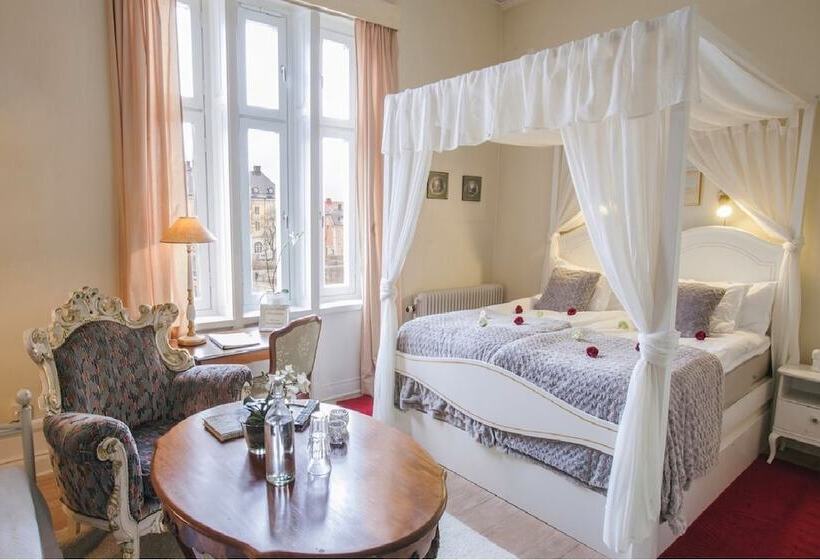 Quarto Estandar Cama Casal, Strand