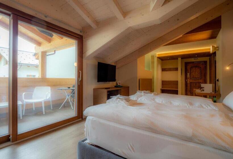 Полулюкс Повышенной Комфортности, Cervo