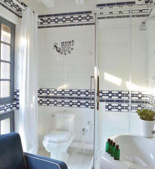 Номер Комфорт, Hôtel Saint Pierre Boutique Hôtel
