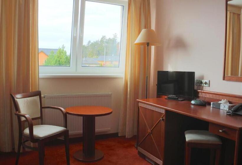 Habitación Estándar Individual, Komorni Hurka