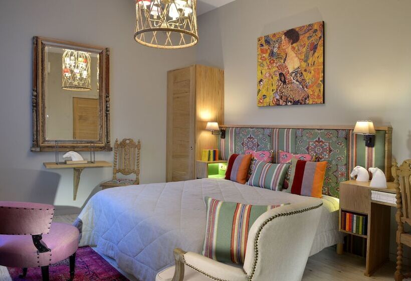 Номер Стандарт, Hôtel Saint Pierre Boutique Hôtel