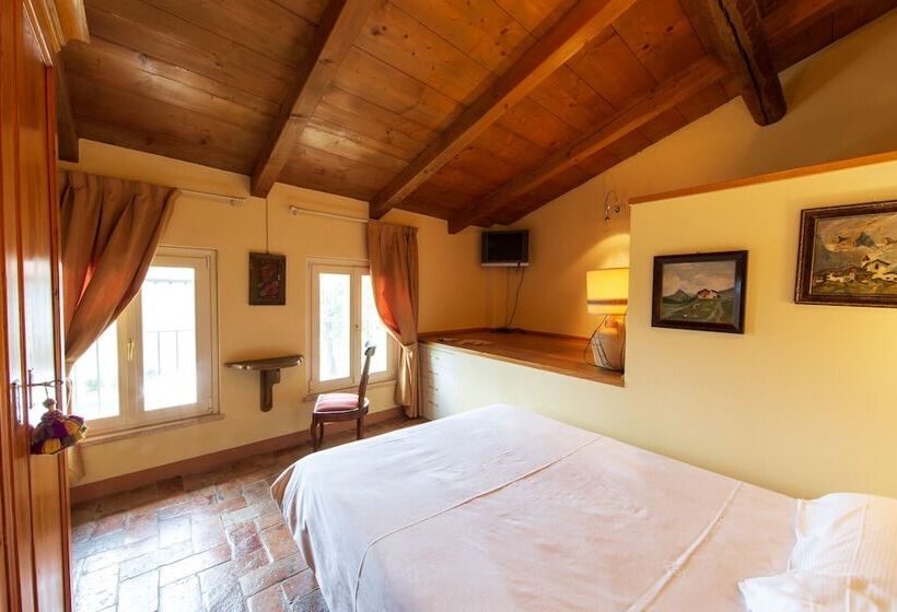 اتاق اکونومی, Tenuta Delo Relais