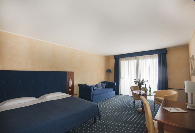 4 Bett Standardzimmer, Villa Maria