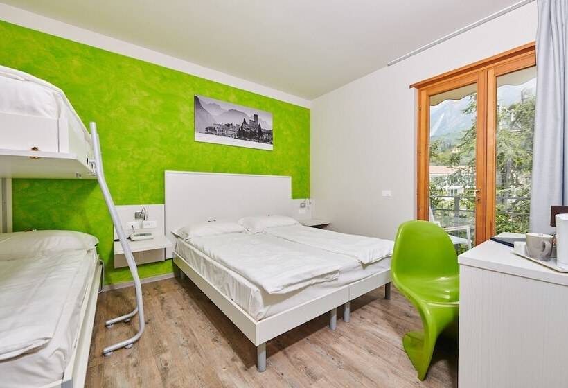 Четырехместный Номер Стандарт, Eco Hotel Benacus