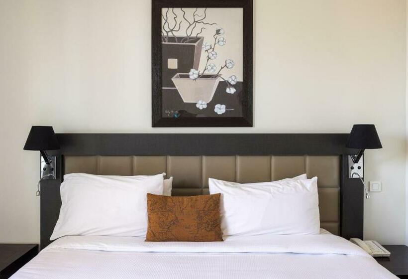 Номер Комфорт, Hôtel La Villa Cap D’antibes
