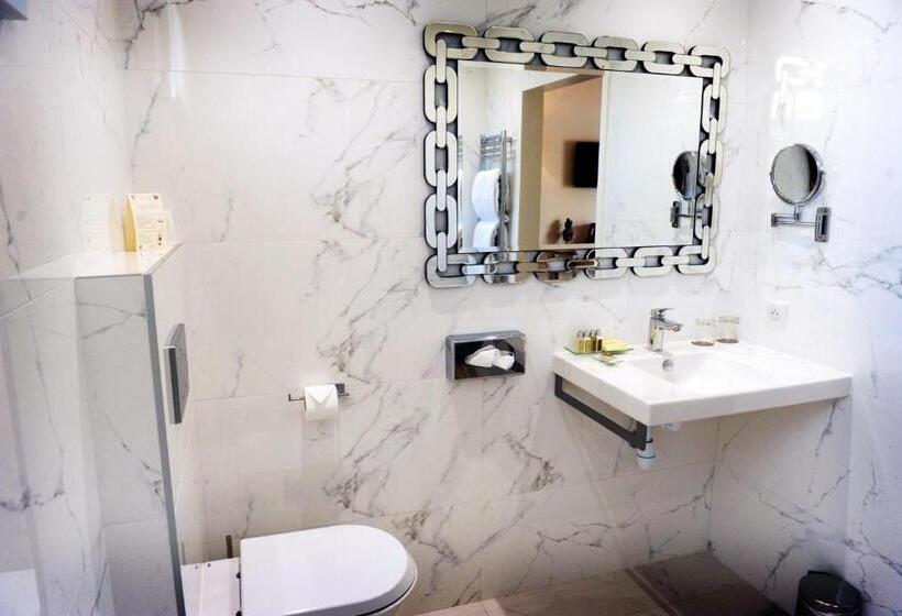 Номер Престиж, Hôtel La Villa Cap D’antibes