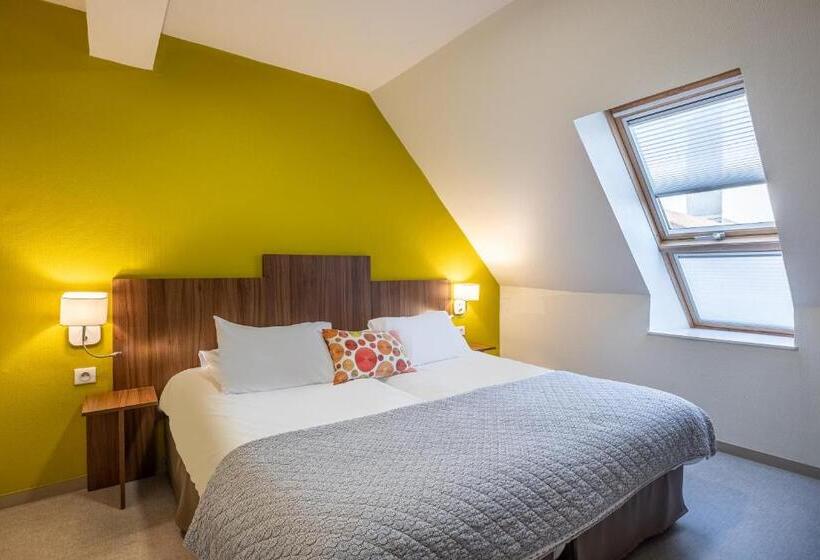 Номер Стандарт, Logis Hôtel Restaurant Chaptal, Amboise