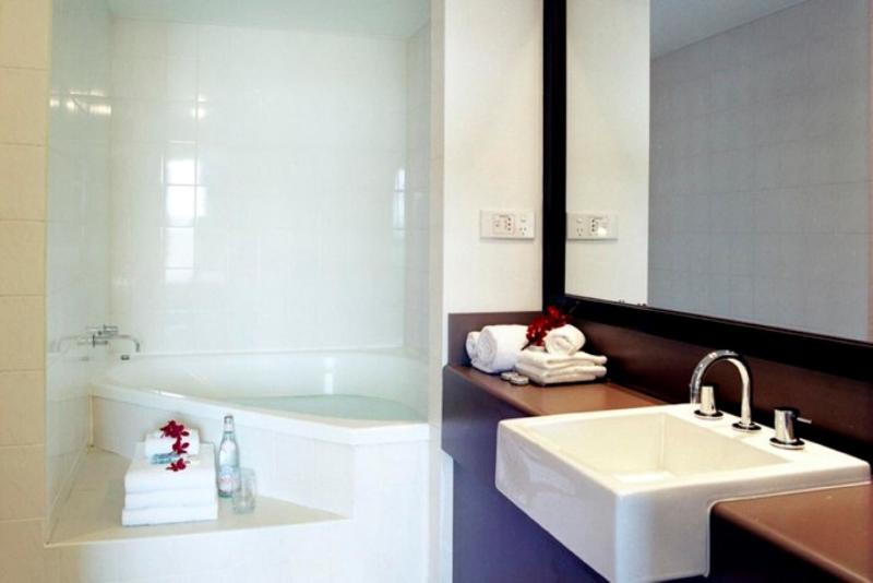 Номер Стандарт, Logis Hôtel Restaurant Chaptal, Amboise