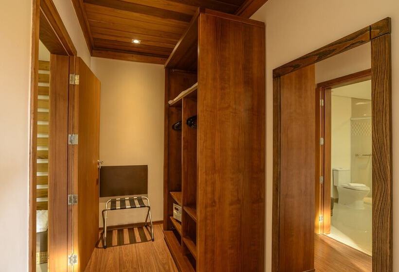 سوئیت پرزیدنت, Le Renard  Campos Do Jordao