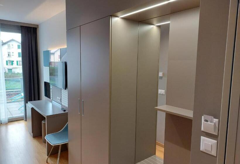 اتاق لوکس, B&b Hotel Lausanne Crissier