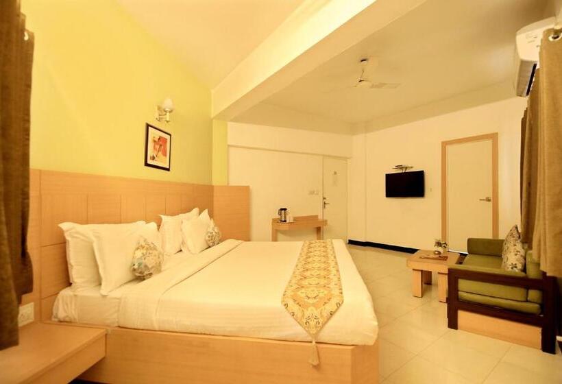 Quarto Deluxe, Ashish Palace