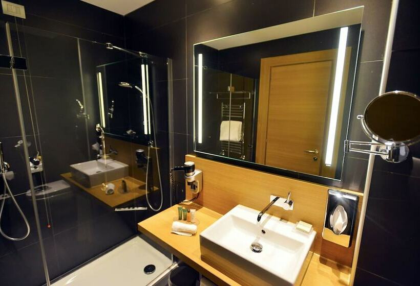 스탠다드 룸, Hilton Garden Inn Milan North