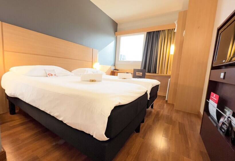 Номер Стандарт, Ibis Passo Fundo Centro