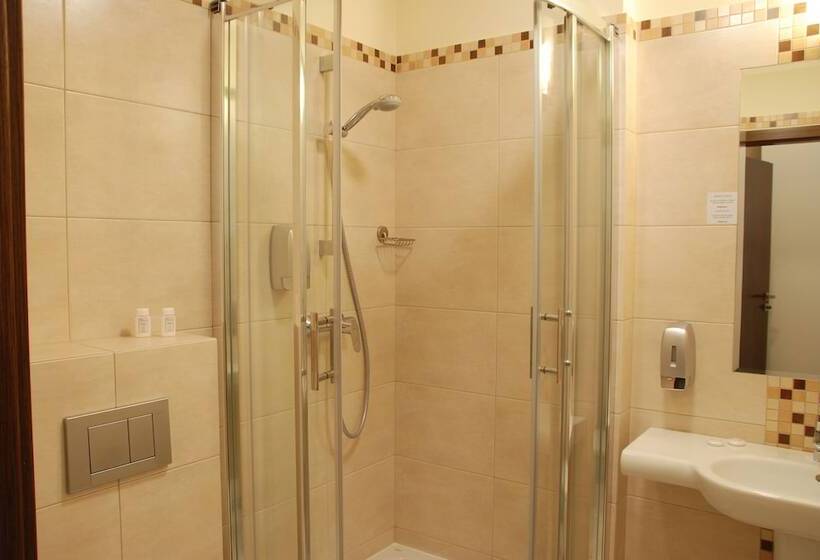 اتاق استاندارد, Topaz Poznań Centrum