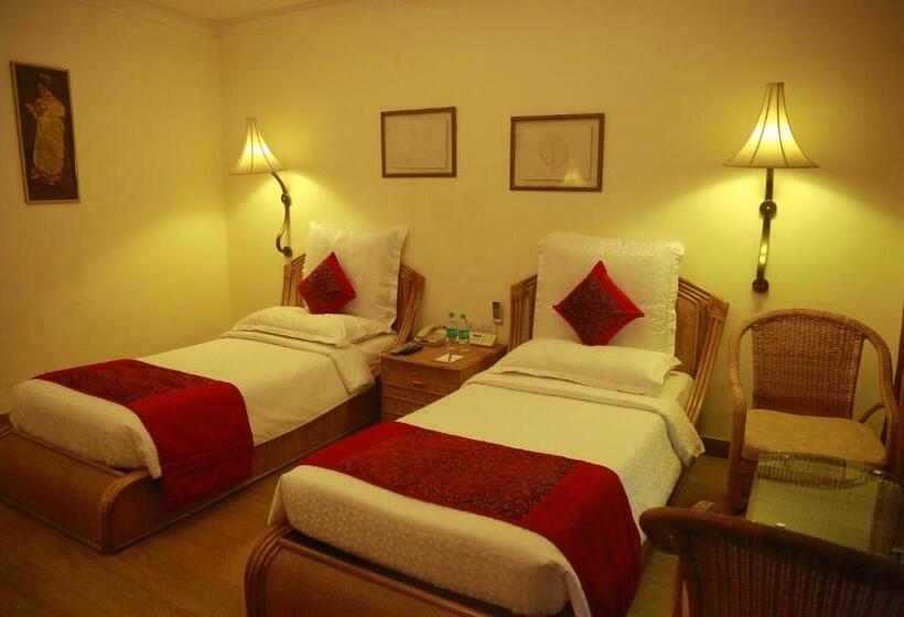プレミアムルーム, Saj Earth Resort & Convention Center , Kochi