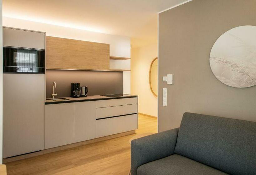 Апартаменты 1 Спальня с Балконом, Residence Amoret
