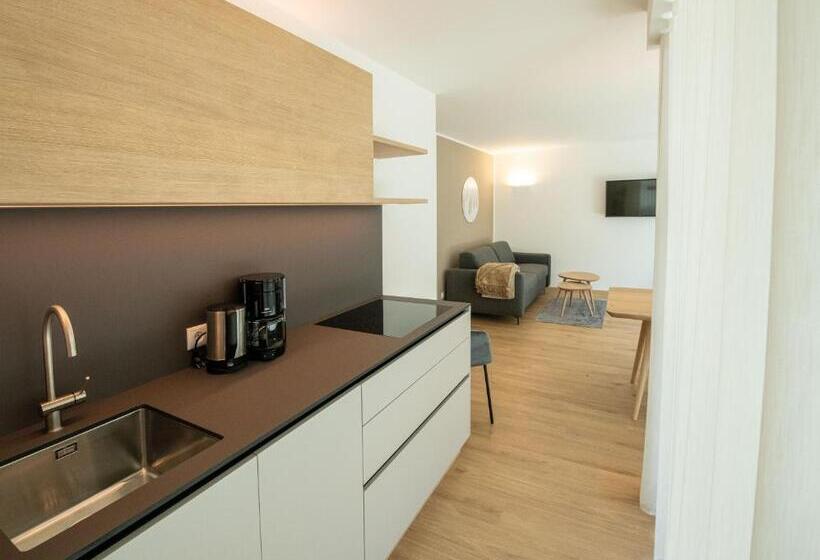 Апартаменты 1 Спальня Нижний Этаж, Residence Amoret