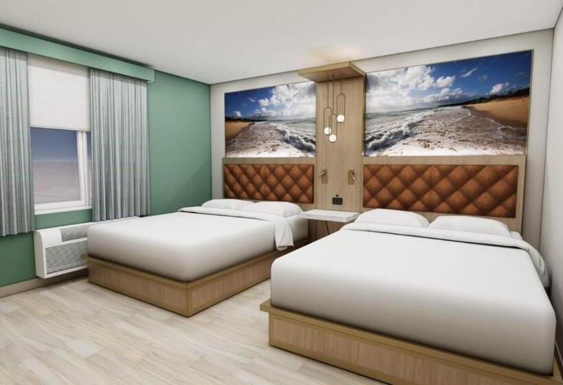 Номер Стандарт Вид на Бассейн, The Vibes Hotel, Trademark Collection By Wyndham