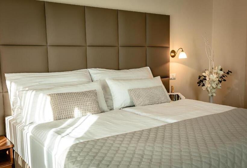 Suite com Varanda, Dixon