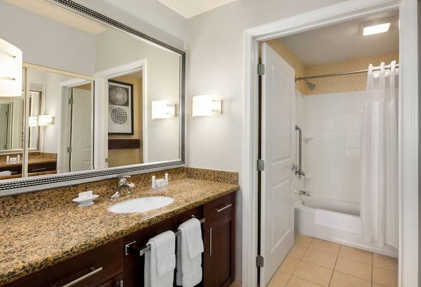 סוויטה מותאמת לאדם עם מוגבלויות, Residence Inn Chattanooga Near Hamilton Place