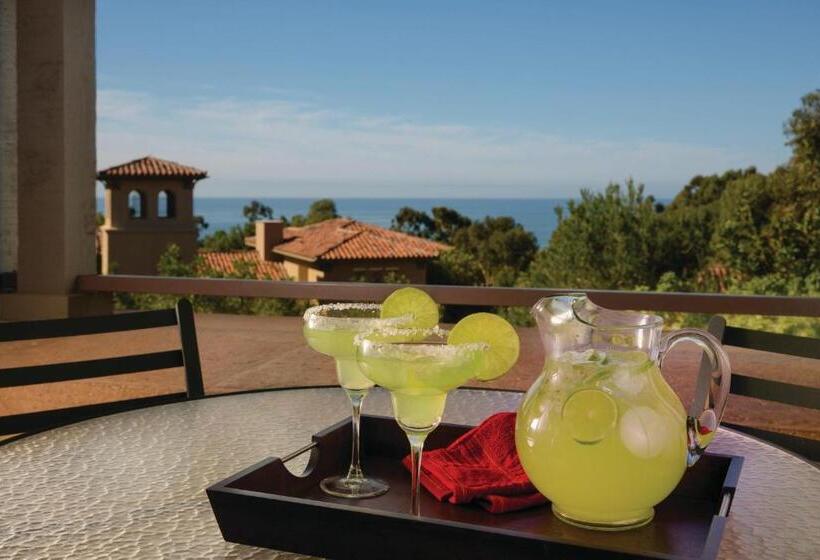 Вилла 2 Спальни, Marriott's Newport Coast Villas