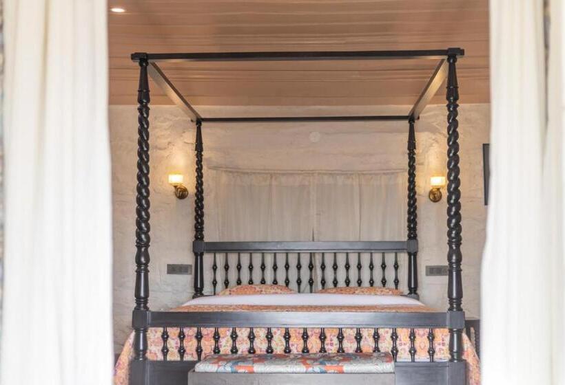 Номер Стандарт, Seclude Shimla, Taraview