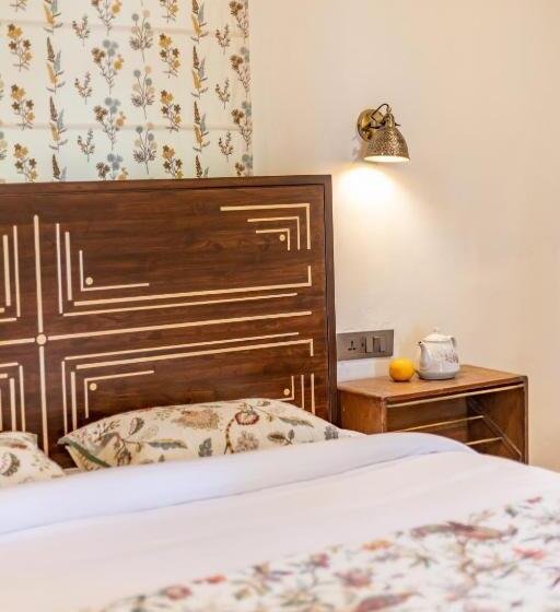 Номер Стандарт, Seclude Shimla, Taraview