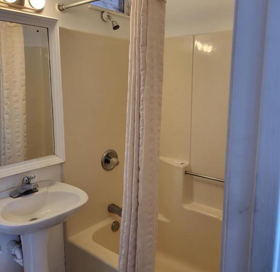 Quarto Deluxe Cama King, Budget Inn Of Sebring