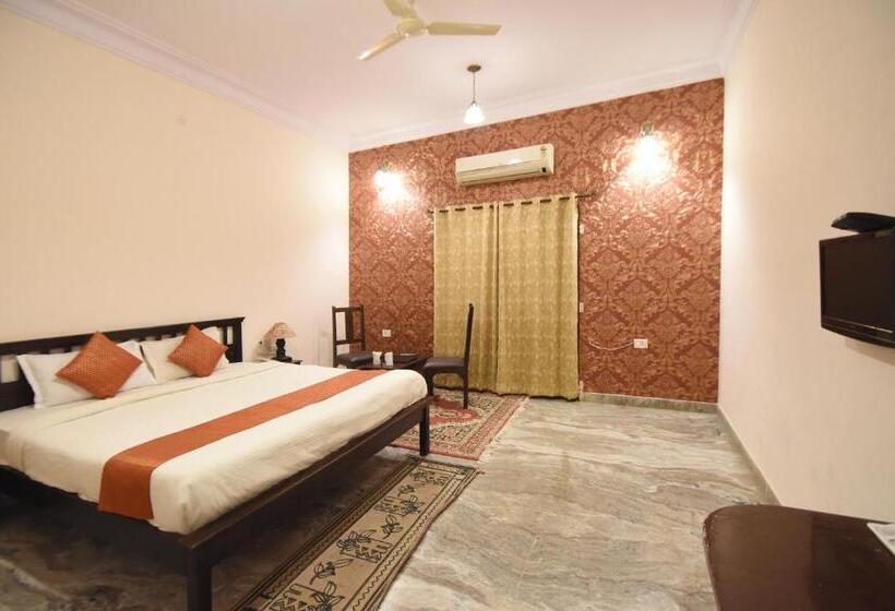 豪华房间, Satyam Palace Resort