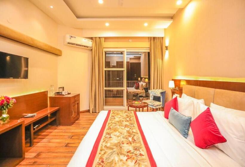 이그제큐티브 룸, Regenta Resort Exotica Dharamshala On Hilltop