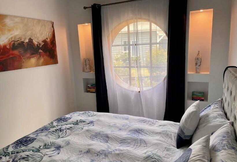 Вилла 2 Спальни, Farm Stay Maple Cottage At Wilindi Estate