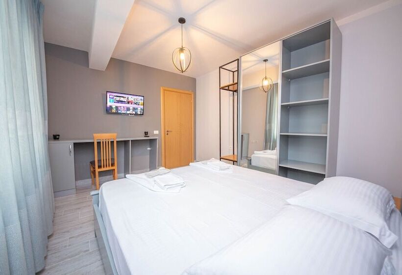 家庭套房, Aerial Hotel & Spa